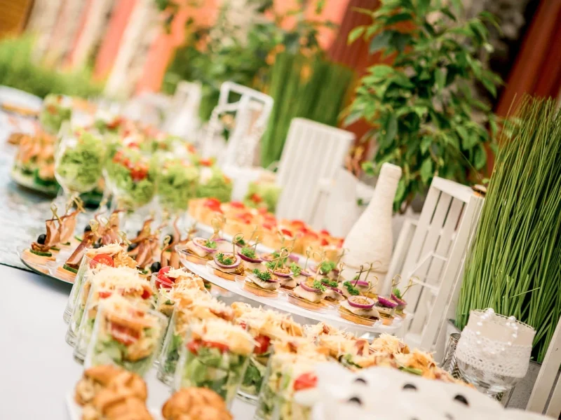 buffet-setup-oudoors